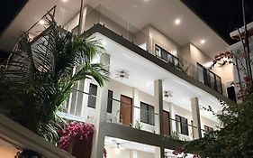 Harman Suites Moalboal